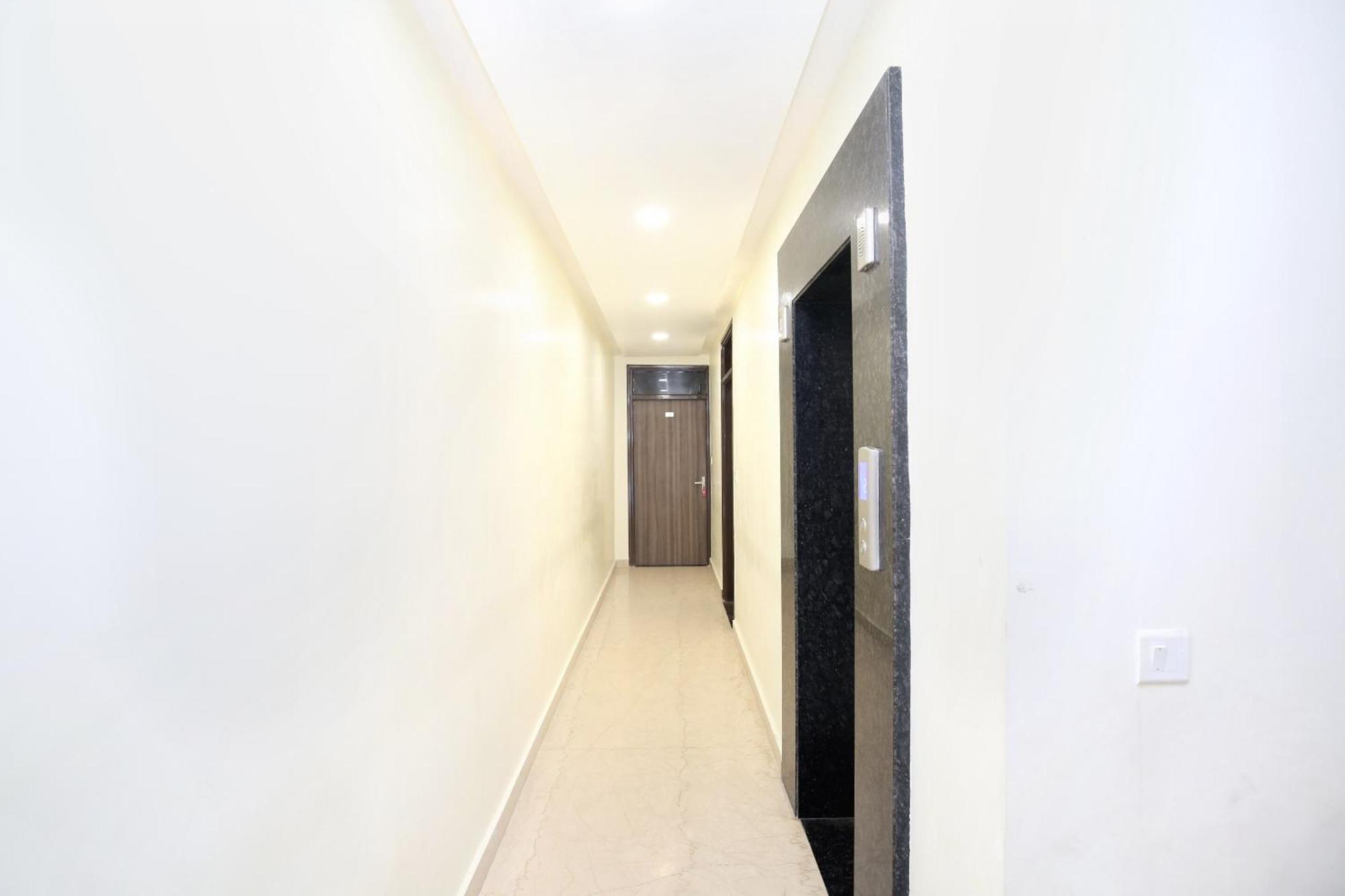 Oyo 17307 Hotel Kings Amritsar Exterior foto